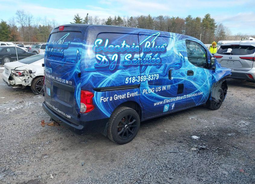 Photo 4 of 2016 Nissan Nv200 SV (VIN 3N6CM0KN1GK696524)