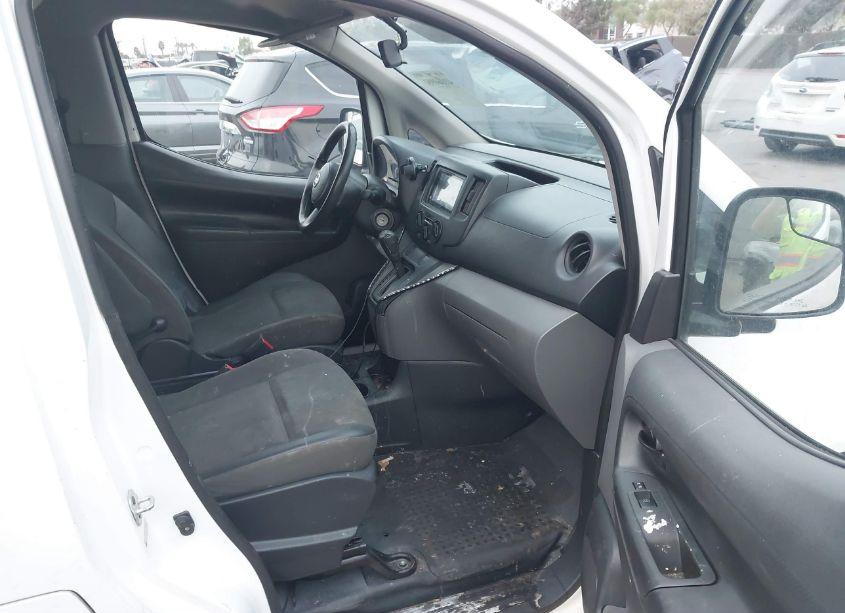 Photo 5 of 2015 Nissan Nv200 SV (VIN 3N6CM0KN2FK708159)