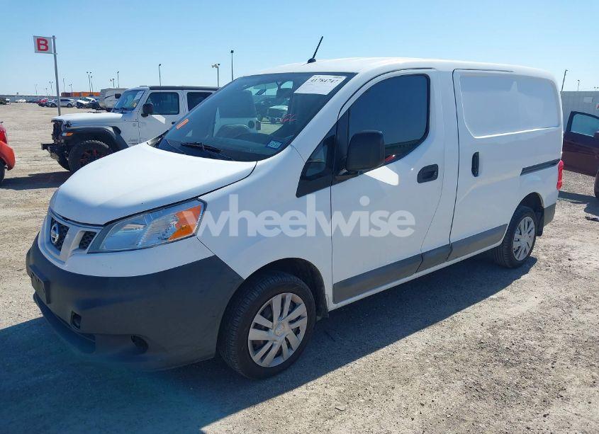 Photo 2 of 2016 Nissan Nv200 SV (VIN 3N6CM0KN2GK697987)