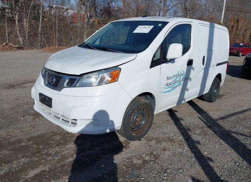 Photo 2 of 2014 Nissan Nv200 SV (VIN 3N6CM0KN3EK700179)