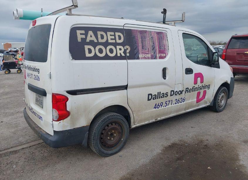 Photo 4 of 2015 Nissan Nv200 SV (VIN 3N6CM0KN3FK719770)