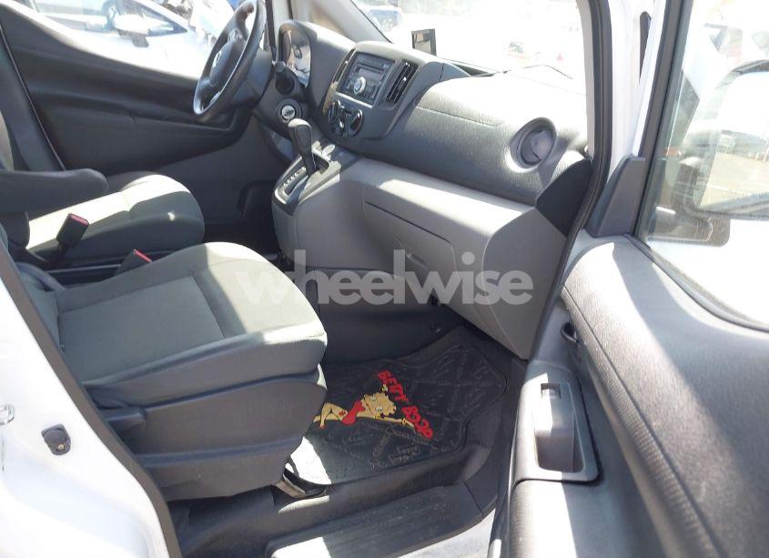 Photo 5 of 2015 Nissan Nv200 S (VIN 3N6CM0KN3FK735497)