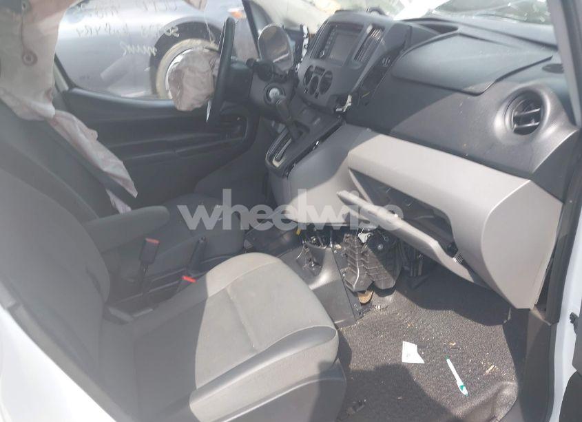 Photo 5 of 2016 Nissan Nv200 SV (VIN 3N6CM0KN3GK696041)