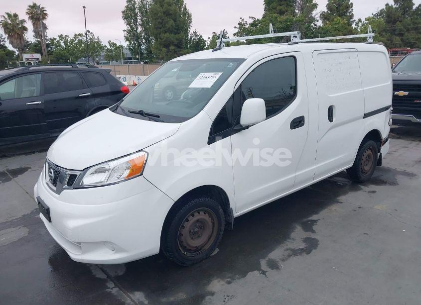 Photo 2 of 2017 Nissan Nv200 SV (VIN 3N6CM0KN3HK706911)