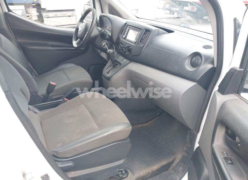 Photo 5 of 2017 Nissan Nv200 SV (VIN 3N6CM0KN3HK706911)