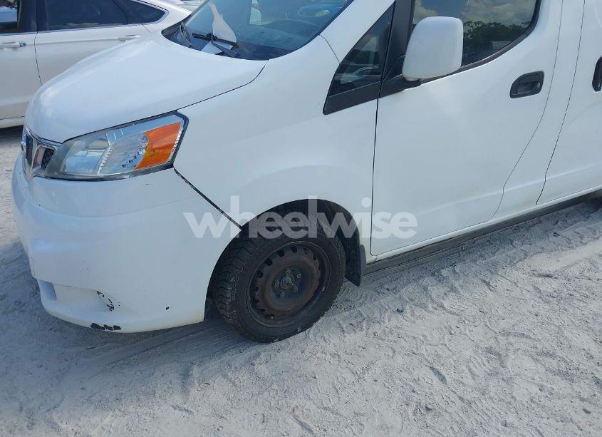 Photo 2 of 2017 Nissan Nv200 SV (VIN 3N6CM0KN3HK713311)