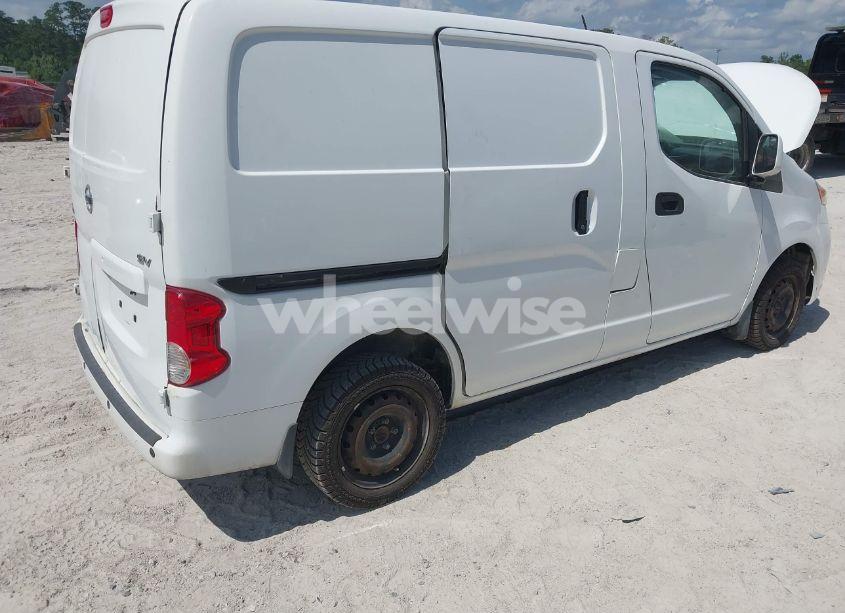 Photo 4 of 2017 Nissan Nv200 SV (VIN 3N6CM0KN3HK713311)