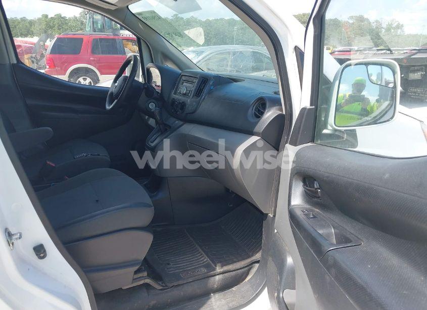 Photo 5 of 2017 Nissan Nv200 SV (VIN 3N6CM0KN3HK713311)