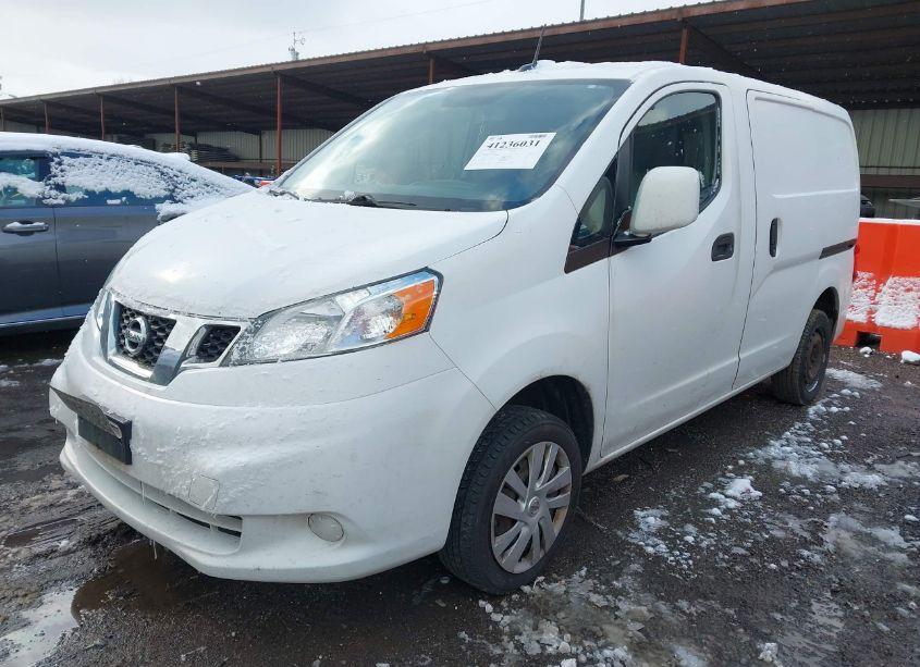 Photo 2 of 2014 Nissan Nv200 SV (VIN 3N6CM0KN4EK696577)