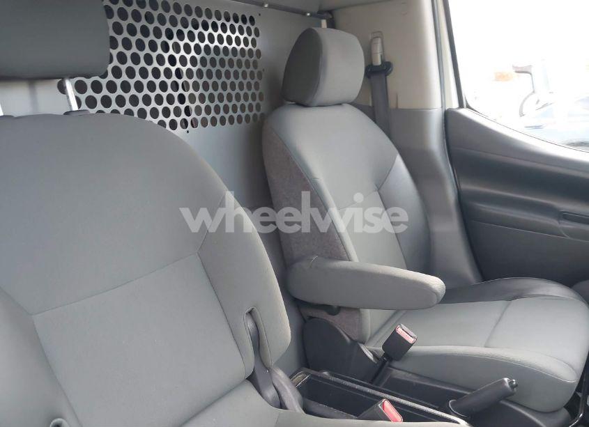 Photo 8 of 2015 Nissan Nv200 SV (VIN 3N6CM0KN4FK709099)