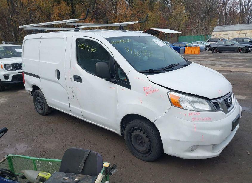2015 Nissan Nv200 SV (VIN 3N6CM0KN4FK724993) main photo