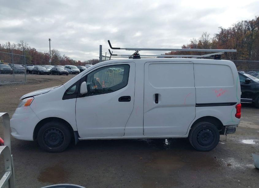 Photo 15 of 2015 Nissan Nv200 SV (VIN 3N6CM0KN4FK724993)