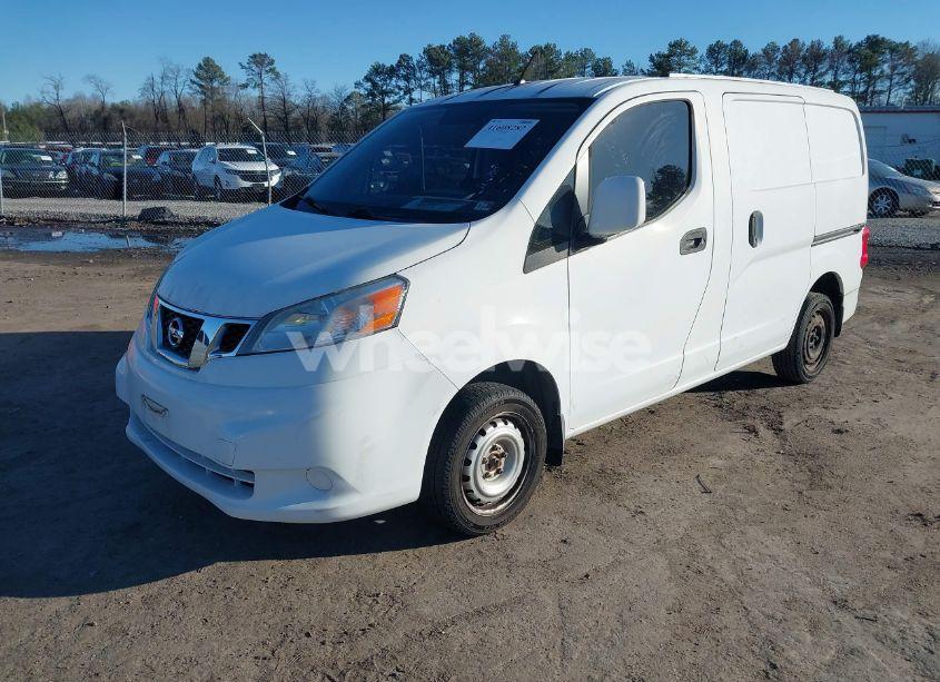 Photo 2 of 2015 Nissan Nv200 SV (VIN 3N6CM0KN4FK728252)