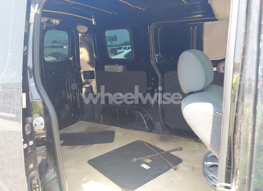 Photo 8 of 2013 Nissan Nv200 2.5S/2.5SV (VIN 3N6CM0KN5DK695789)