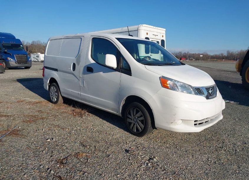 2015 Nissan Nv200 SV (VIN 3N6CM0KN5FK702713) main photo