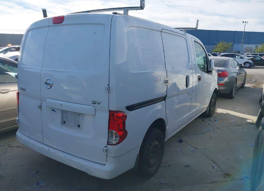 Photo 4 of 2015 Nissan Nv200 SV (VIN 3N6CM0KN6FK713722)