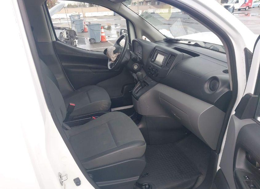 Photo 5 of 2015 Nissan Nv200 SV (VIN 3N6CM0KN6FK713722)
