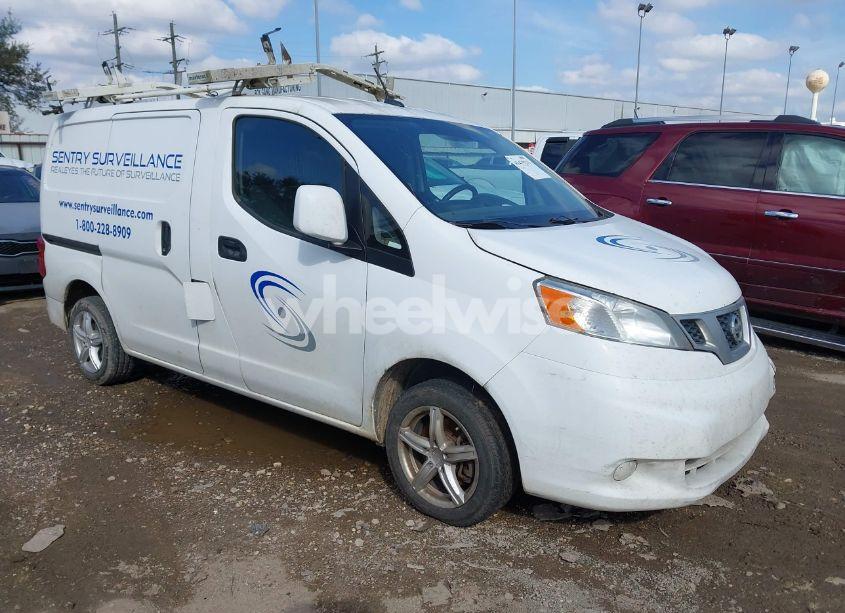 2015 Nissan Nv200 SV (VIN 3N6CM0KN6FK726941) main photo