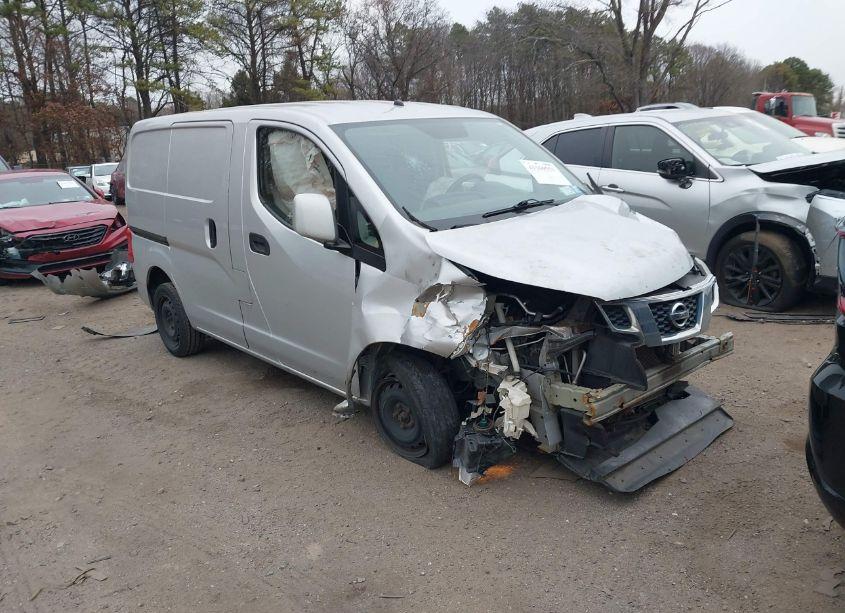 2015 Nissan Nv200 SV (VIN 3N6CM0KN6FK731699) main photo