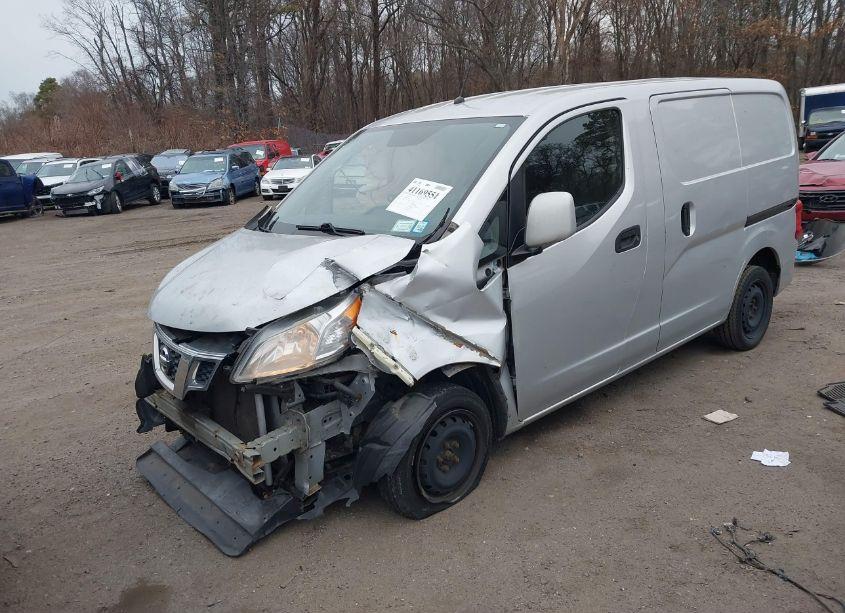 Photo 2 of 2015 Nissan Nv200 SV (VIN 3N6CM0KN6FK731699)