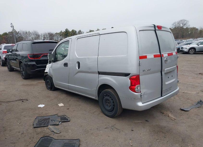 Photo 3 of 2015 Nissan Nv200 SV (VIN 3N6CM0KN6FK731699)