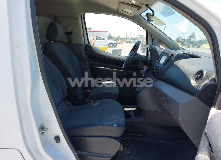 Photo 5 of 2017 Nissan Nv200 SV (VIN 3N6CM0KN6HK716414)