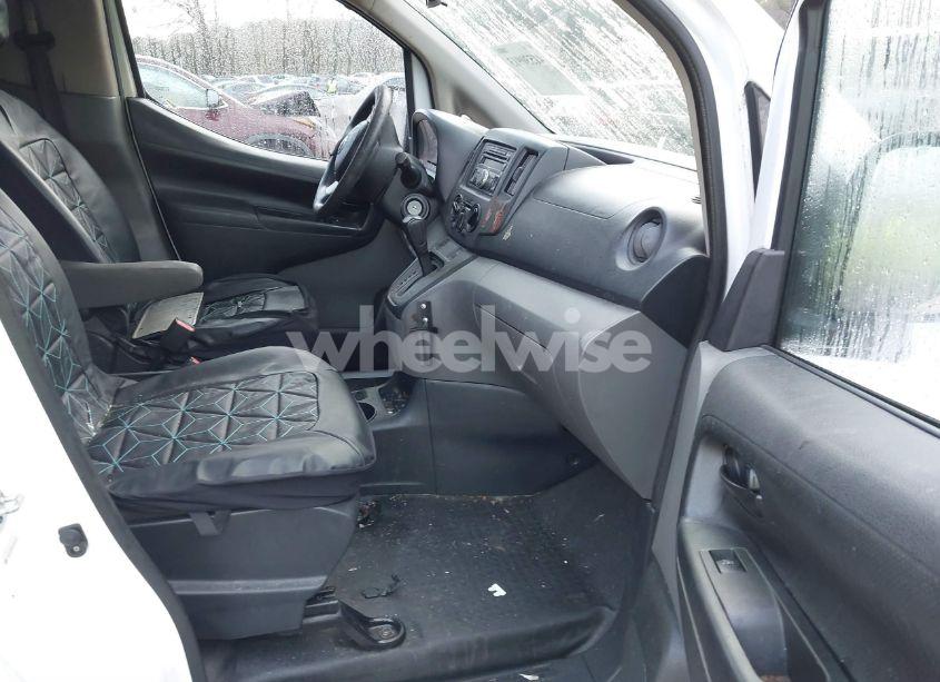 Photo 5 of 2015 Nissan Nv200 S (VIN 3N6CM0KN8FK695529)