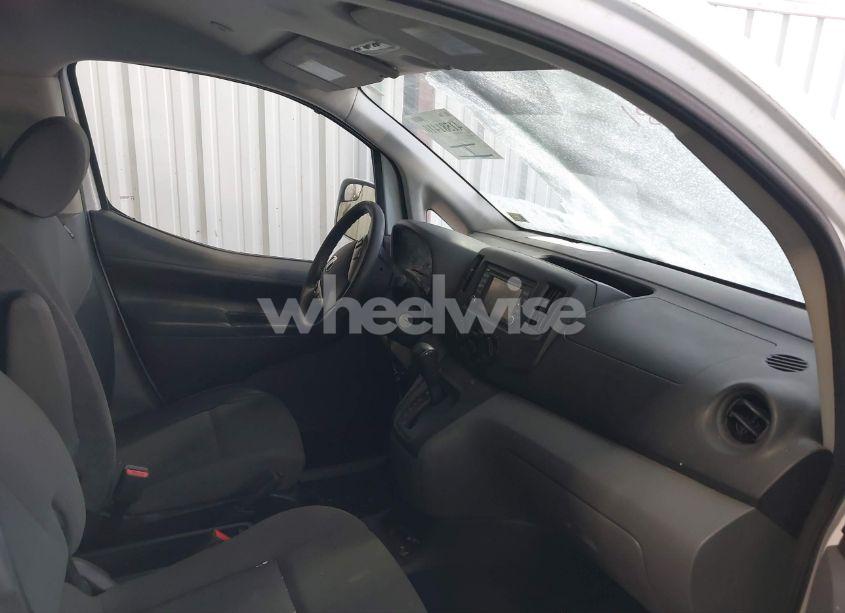 Photo 5 of 2019 Nissan Nv200 SV (VIN 3N6CM0KN8KK695881)