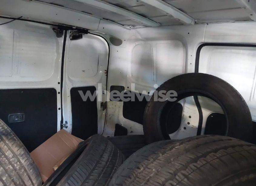 Photo 8 of 2019 Nissan Nv200 SV (VIN 3N6CM0KN8KK695881)