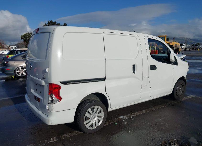 Photo 4 of 2015 Nissan Nv200 SV (VIN 3N6CM0KN9FK690730)
