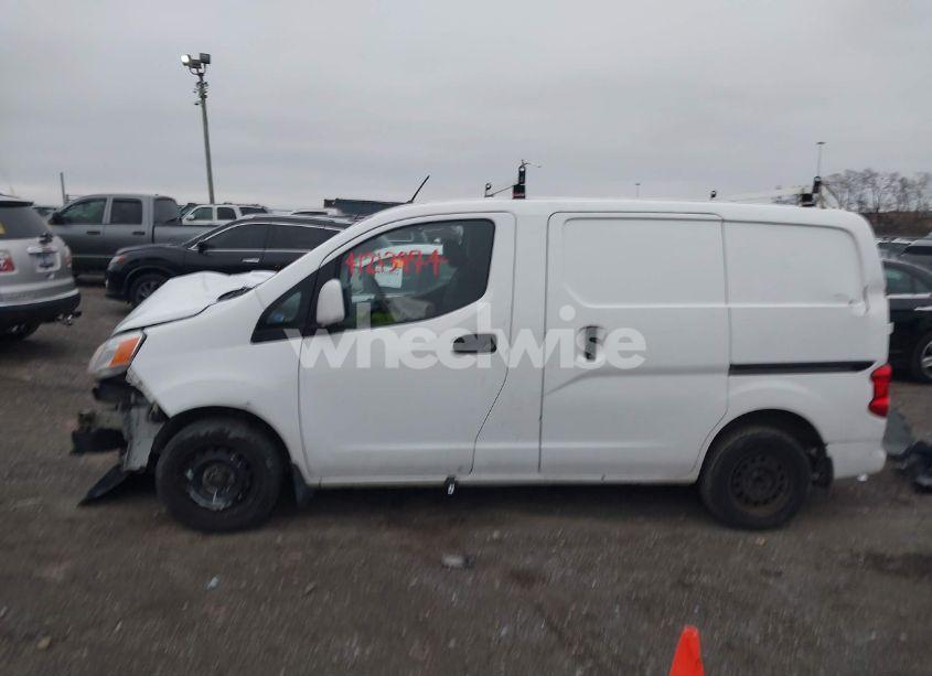 Photo 14 of 2015 Nissan Nv200 SV (VIN 3N6CM0KN9FK705758)