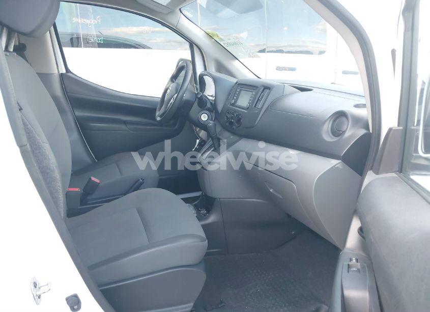 Photo 5 of 2019 Nissan Nv200 SV (VIN 3N6CM0KN9KK692682)