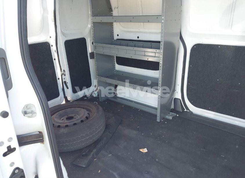 Photo 8 of 2019 Nissan Nv200 SV (VIN 3N6CM0KN9KK692682)