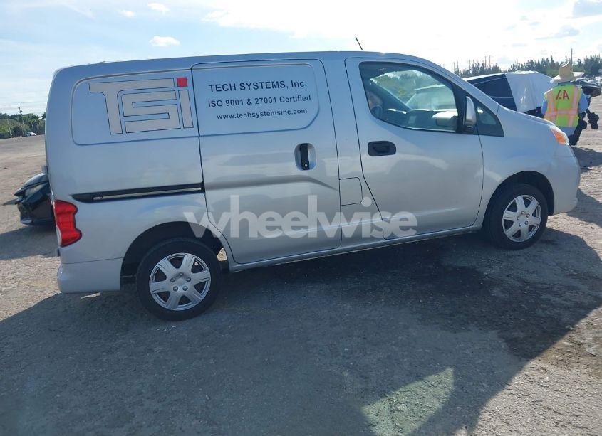 Photo 4 of 2019 Nissan Nv200 SV (VIN 3N6CM0KN9KK697736)