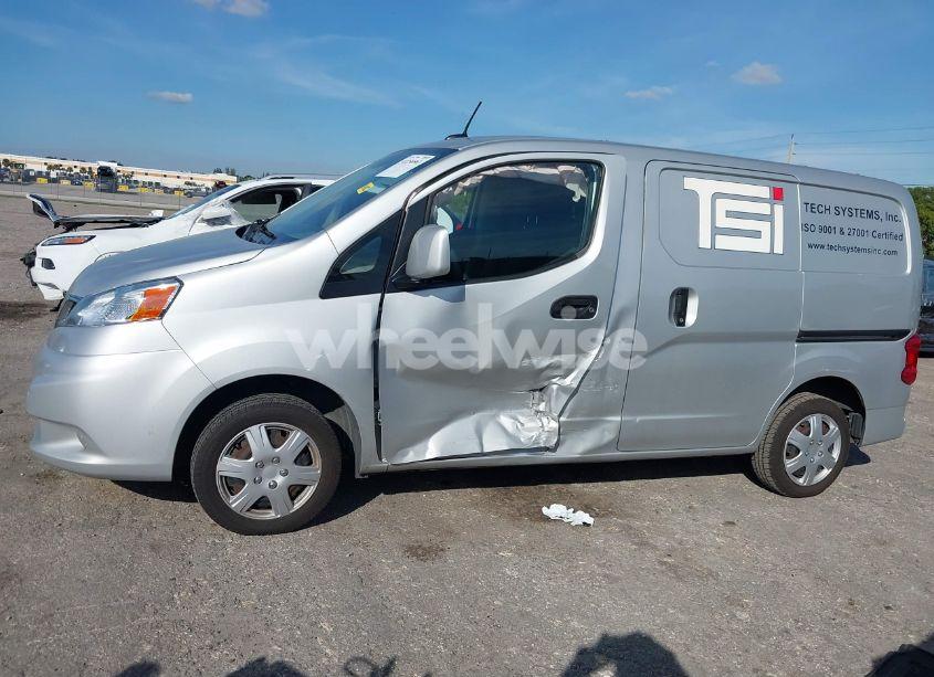 Photo 6 of 2019 Nissan Nv200 SV (VIN 3N6CM0KN9KK697736)