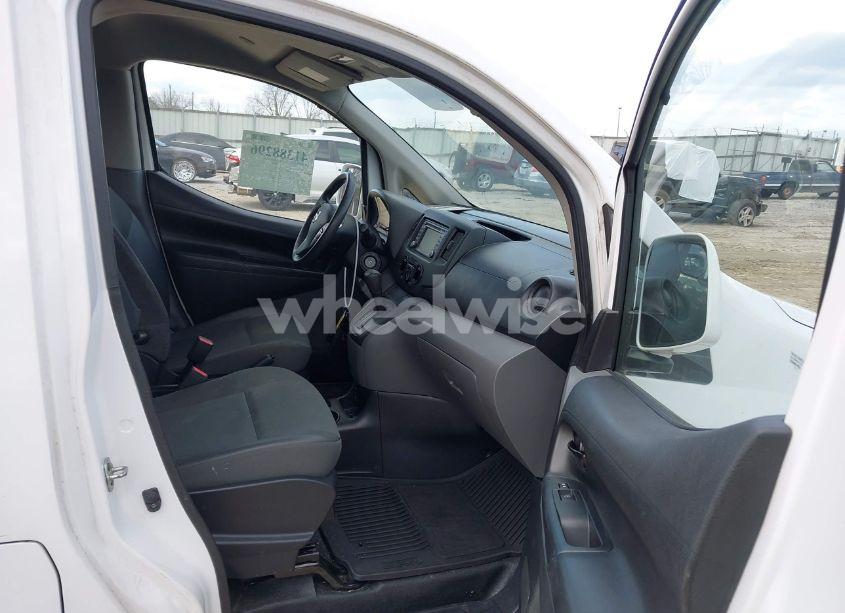 Photo 5 of 2019 Nissan Nv200 SV (VIN 3N6CM0KN9KK705768)