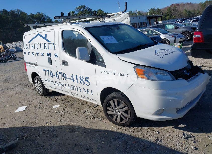 2017 Nissan Nv200 SV (VIN 3N6CM0KNXHK695437) main photo