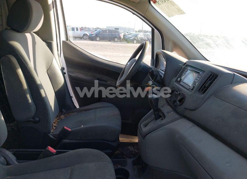 Photo 5 of 2019 Nissan Nv200 S (VIN 3N6CM0KNXKK698782)