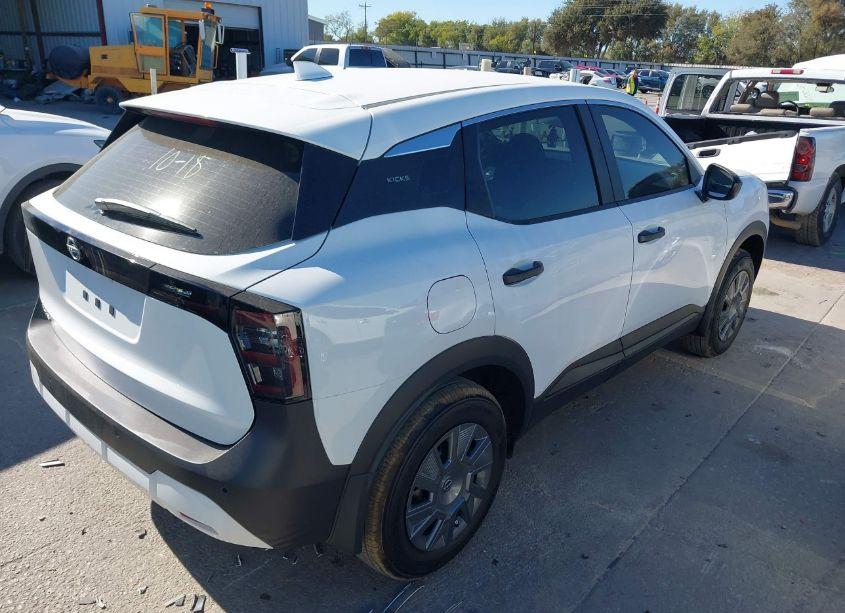 Photo 4 of 2025 Nissan Kicks S (VIN 3N8AP6BA3SL314681)