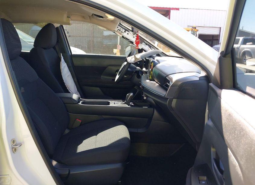 Photo 5 of 2025 Nissan Kicks S (VIN 3N8AP6BA3SL314681)