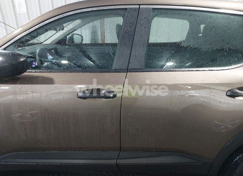 Photo 15 of 2025 Nissan Kicks S INTELLIGENT AWD (VIN 3N8AP6BB1SL318902)