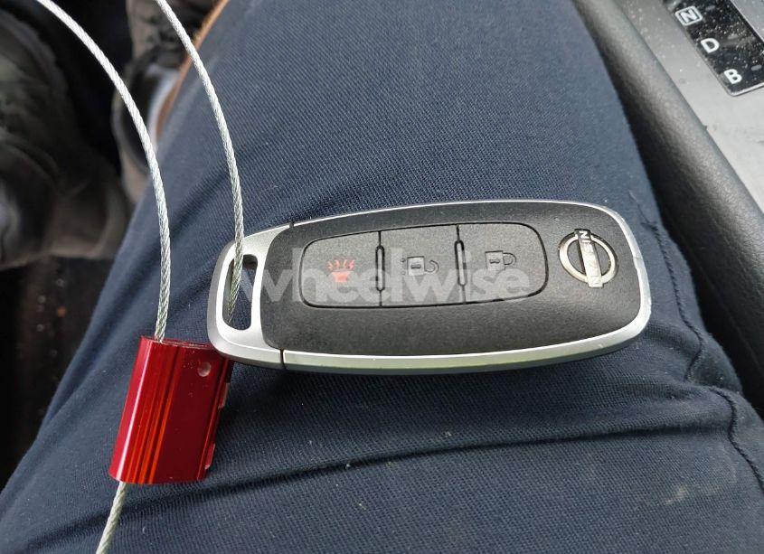 Photo 11 of 2025 Nissan Kicks SV FWD (VIN 3N8AP6CA5SL302921)