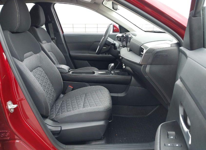 Photo 5 of 2025 Nissan Kicks SV (VIN 3N8AP6CB1SL313620)