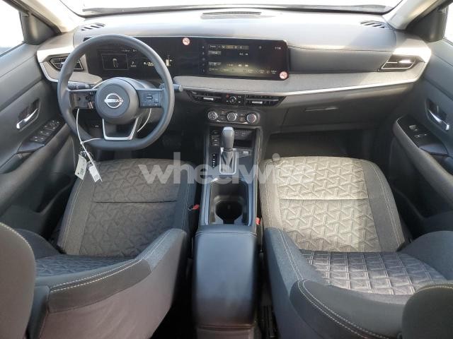 Photo 5 of 2025 NISSAN KICKS SV (VIN 3N8AP6CB9SL327068)
