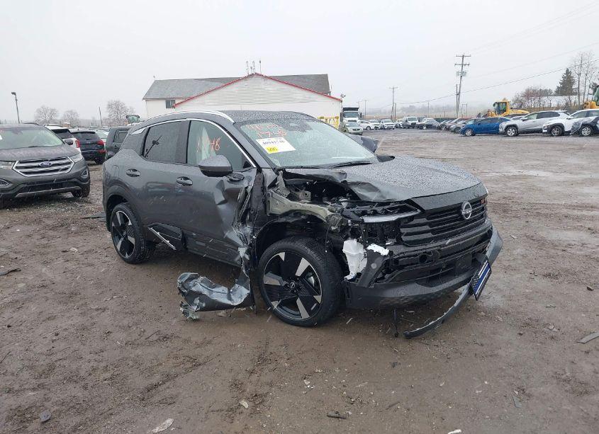 2025 Nissan Kicks SR (VIN 3N8AP6DB4SL321113) main photo