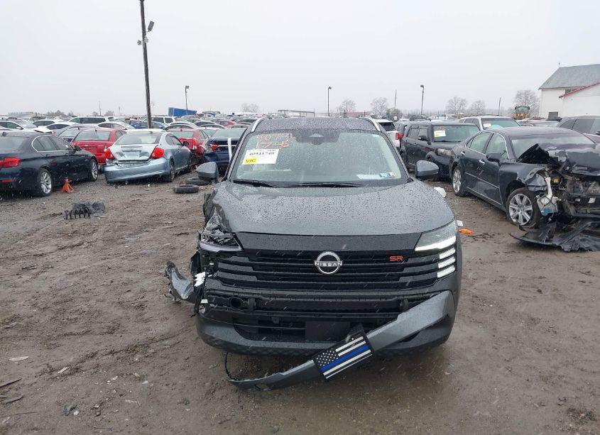 Photo 12 of 2025 Nissan Kicks SR (VIN 3N8AP6DB4SL321113)