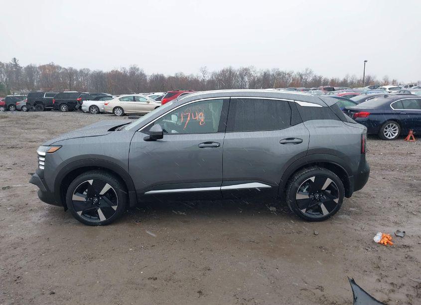 Photo 14 of 2025 Nissan Kicks SR (VIN 3N8AP6DB4SL321113)