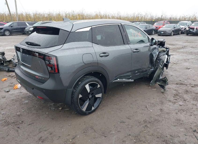 Photo 4 of 2025 Nissan Kicks SR (VIN 3N8AP6DB4SL321113)