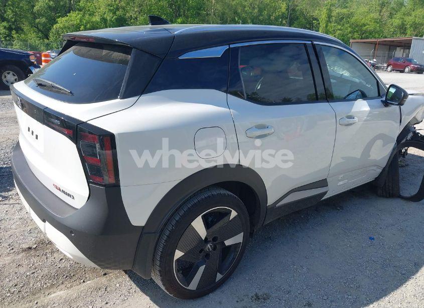 Photo 4 of 2025 Nissan Kicks SR INTELLIGENT AWD (VIN 3N8AP6DBXSL314232)