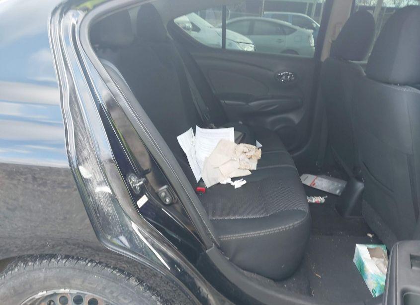 Photo 8 of 2015 Nissan Versa (VIN 3NICN7AP5FL935970)